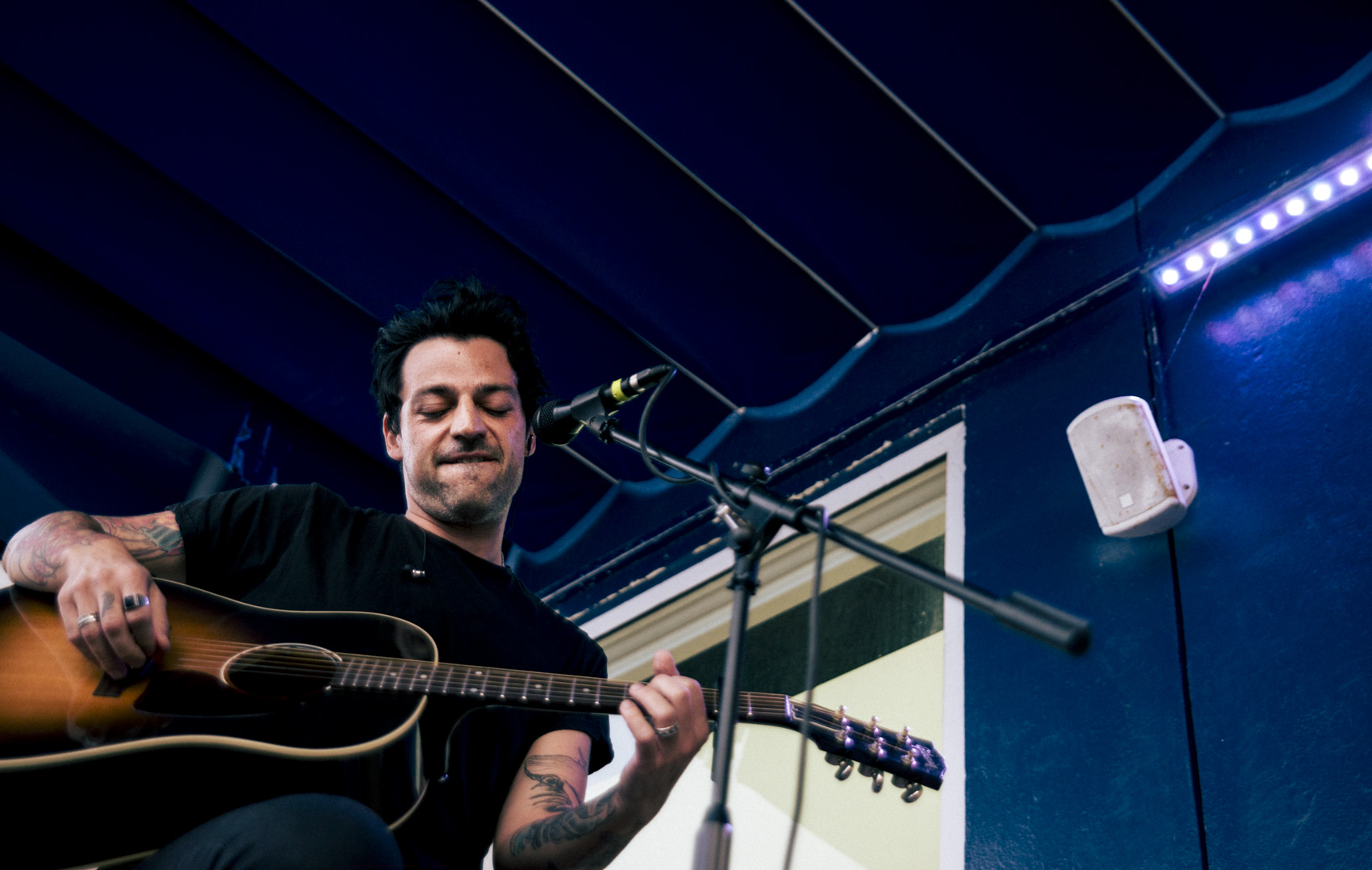 andrea marino musica l a live the roof vigo 2 9 17 3