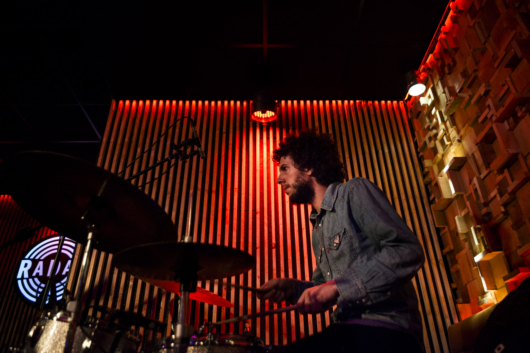 andrea marino musica nuria graham sala radar vigo 24 2 18 7